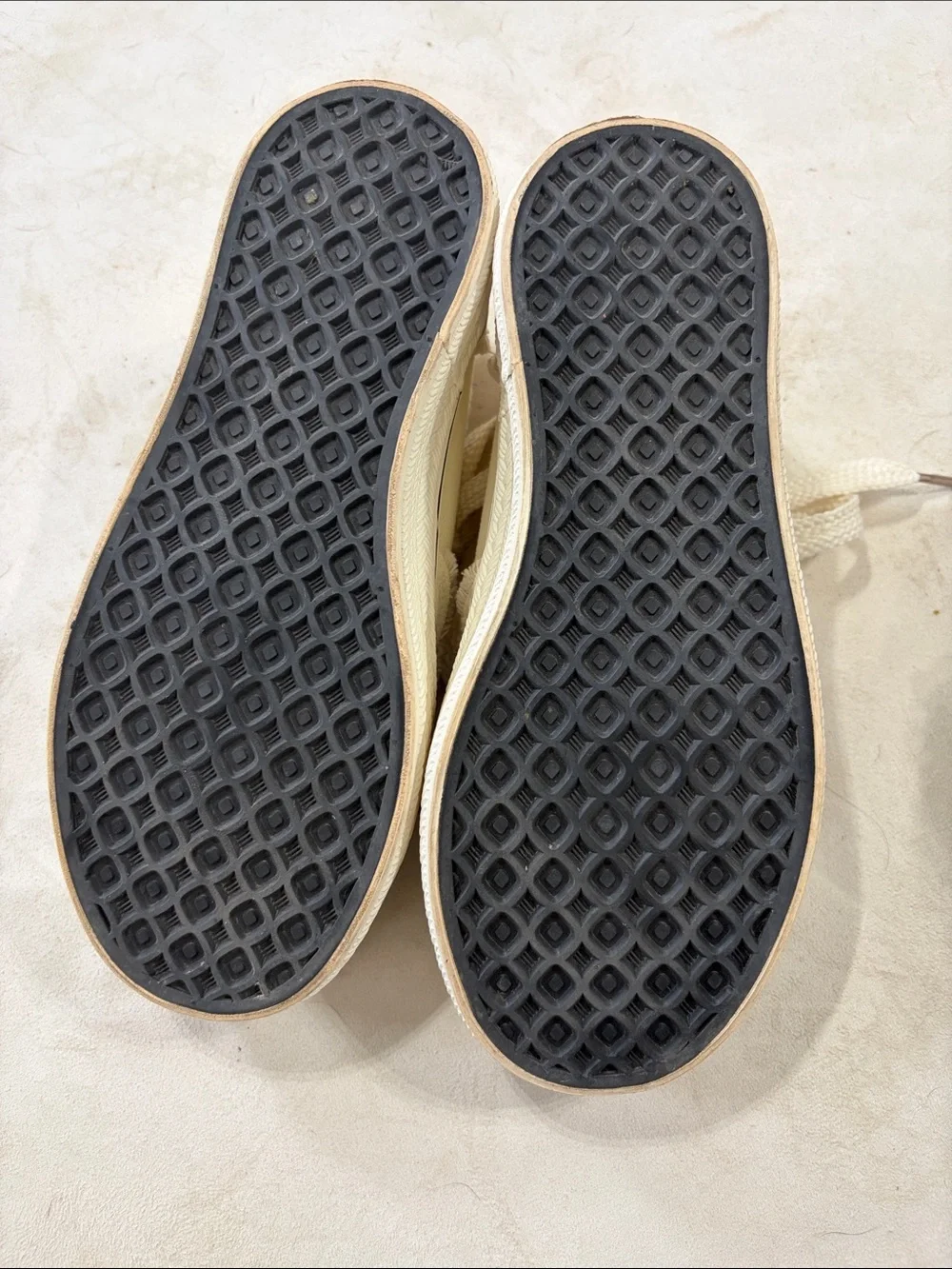 SHEIN Off-White Low Top Platform Canvas Sneakers - Picture 5 of 5